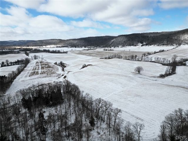 7013 Fish Hatchery Road, Urbana, NY 14810