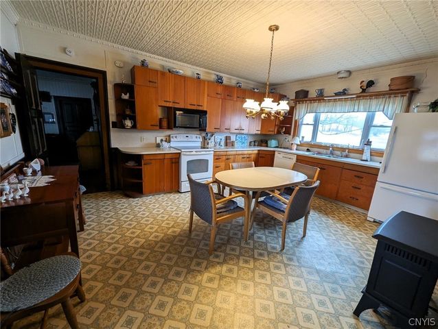 7013 Fish Hatchery Road, Urbana, NY 14810