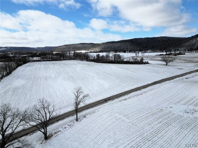 7013 Fish Hatchery Road, Urbana, NY 14810