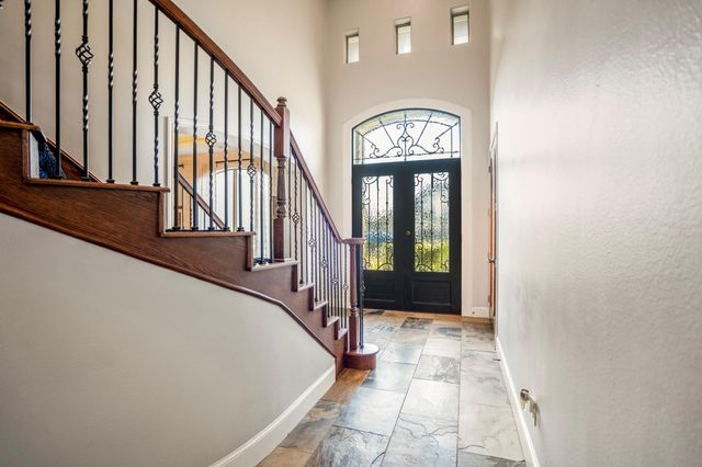 25606 Windy Isle Court, Spring, TX 77389