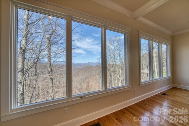 192 Woodruff Lane, Black Mountain, NC 28711
