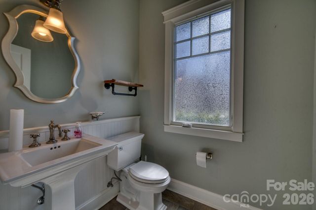 192 Woodruff Lane, Black Mountain, NC 28711