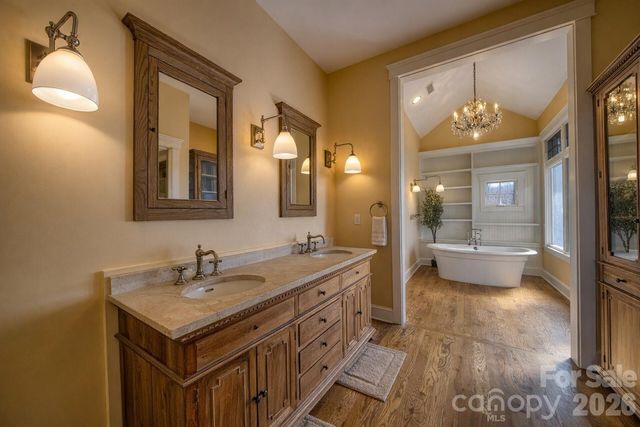 192 Woodruff Lane, Black Mountain, NC 28711