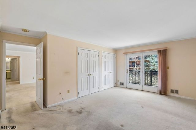 17 Mews Ln, South Orange Village Twp., NJ 07079