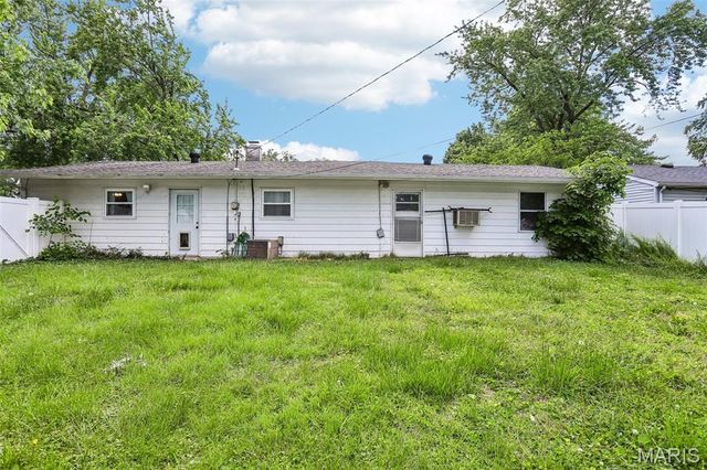 452 S 6th Street, Caseyville, IL 62232