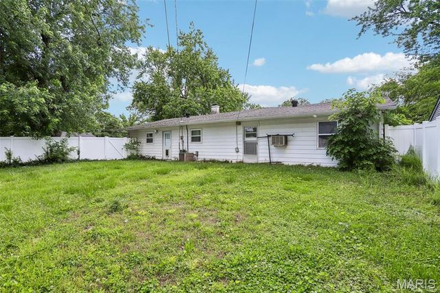 452 S 6th Street, Caseyville, IL 62232