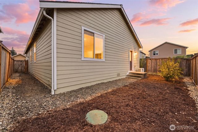 206 Russell Road, Bremerton, WA 98312