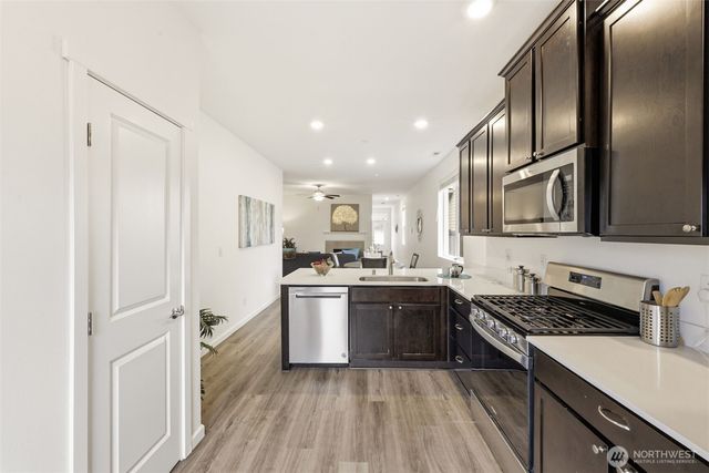 206 Russell Road, Bremerton, WA 98312
