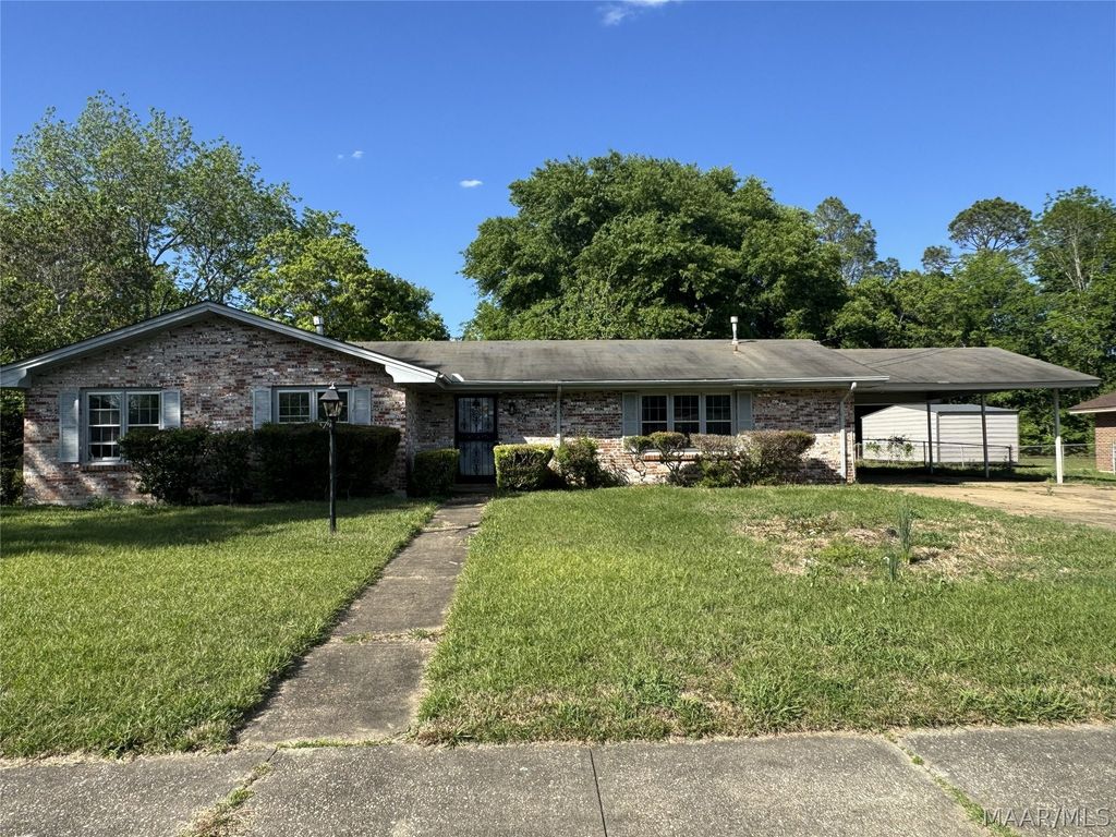 415 W Wilding Drive, Montgomery, AL 36116