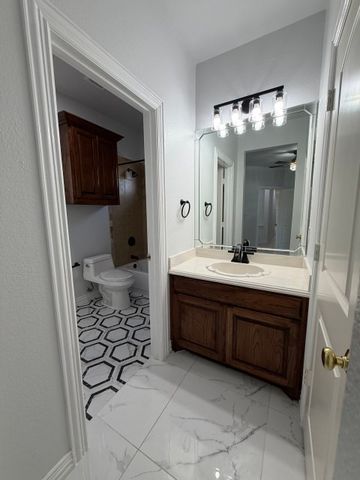 5451 Evening Lane, Midlothian, TX 76065