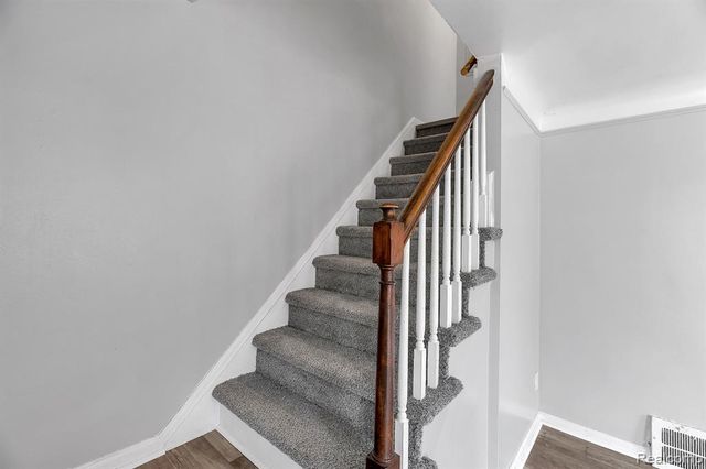 12702 Kelly Road, Detroit, MI 48224