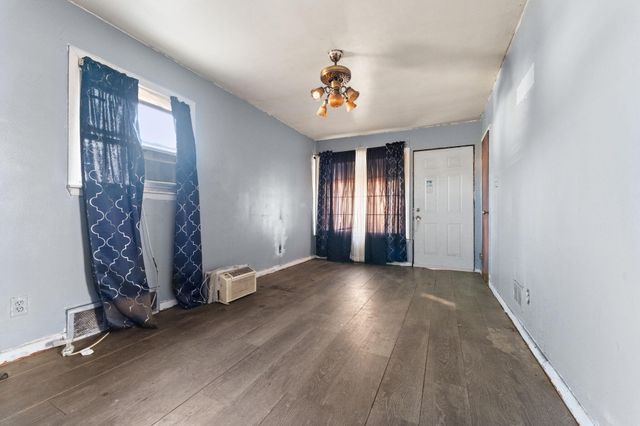 2720 Van Buren Street, Gary, IN 46407