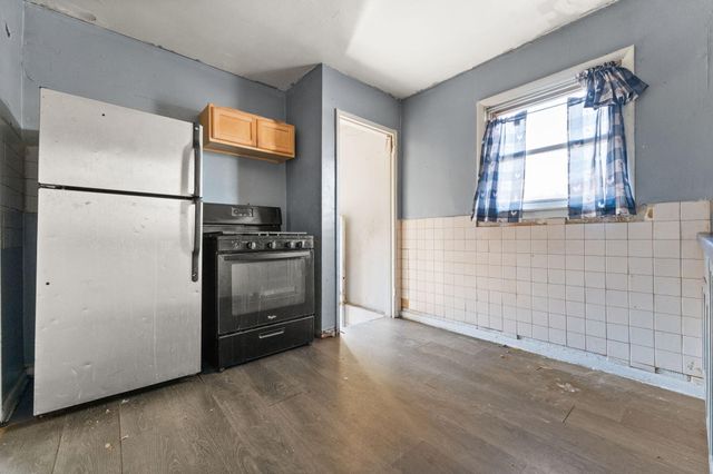 2720 Van Buren Street, Gary, IN 46407