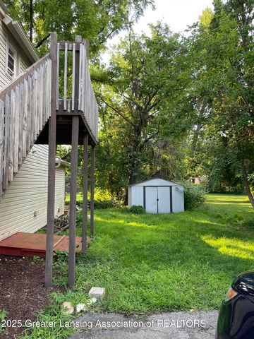 209 Mineral Street, Grand Ledge, MI 48837