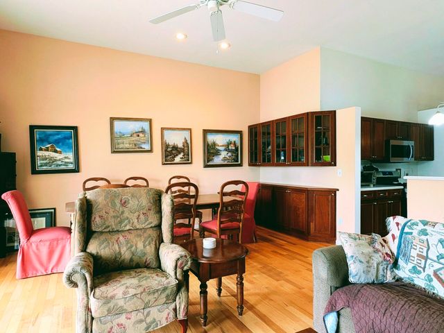 2913 Lake Pointe Drive, Valparaiso, IN 46383