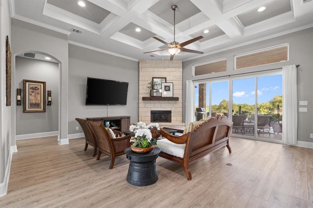 104 Highland Spring LN, Georgetown, TX 78633