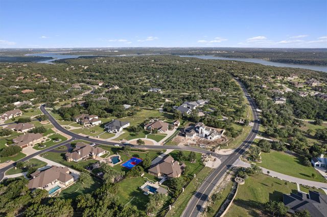 104 Highland Spring LN, Georgetown, TX 78633