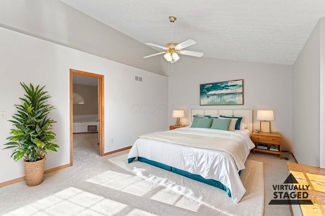 5684 Hillcoat Drive, Hilliard, OH 43026