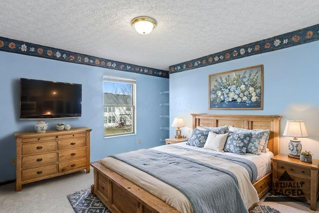 5684 Hillcoat Drive, Hilliard, OH 43026