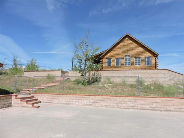 5480 Sunnyslope, Phelan, CA 92371