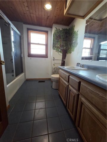 5480 Sunnyslope, Phelan, CA 92371