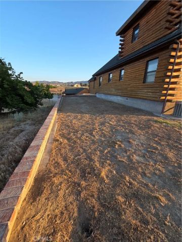 5480 Sunnyslope, Phelan, CA 92371