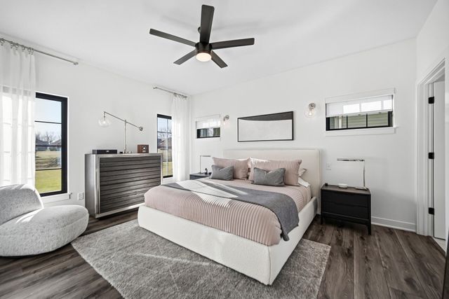 306 W Prairie Lane, Valparaiso, IN 46385