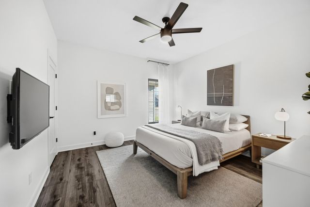 306 W Prairie Lane, Valparaiso, IN 46385