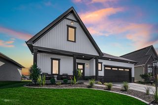 306 W Prairie Lane, Valparaiso, IN 46385