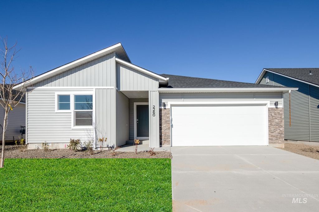 7336 S Bungalow Ave, Meridian, ID 83642