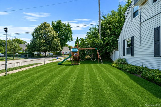126 Cotton Lane, Levittown, NY 11756