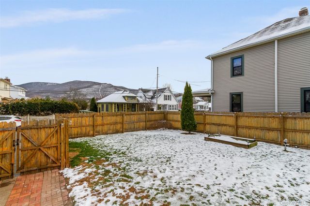 189 Rombout Avenue, Beacon, NY 12508