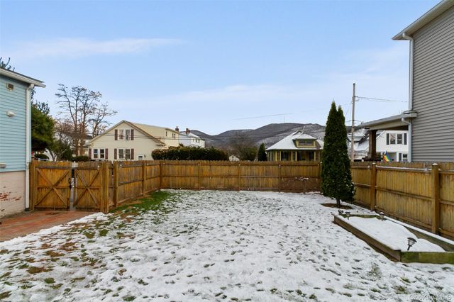 189 Rombout Avenue, Beacon, NY 12508