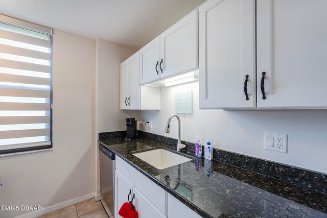 3360 Ocean Shore Blvd Apt 103, Ormond Beach, FL 32176
