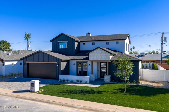 4015 E GLENROSA Avenue, Phoenix, AZ 85018