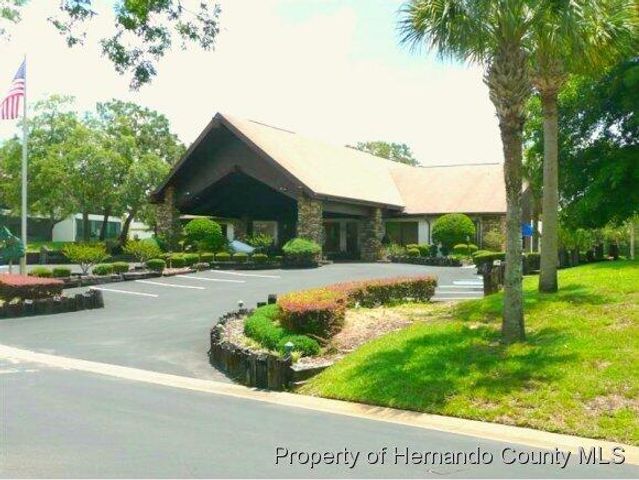 6482 River Run Boulevard, Weeki Wachee, FL 34607