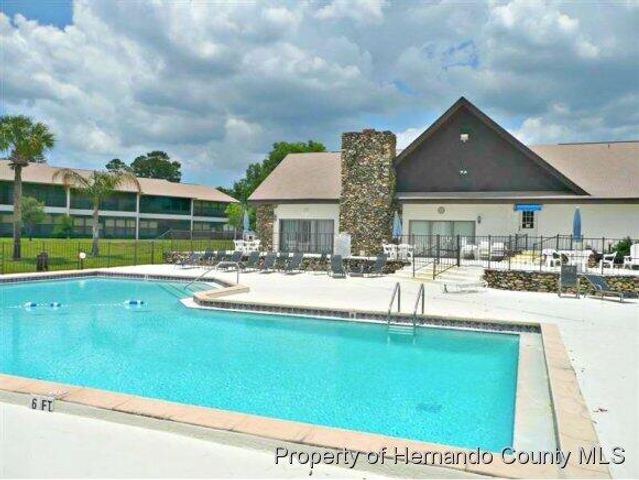 6482 River Run Boulevard, Weeki Wachee, FL 34607