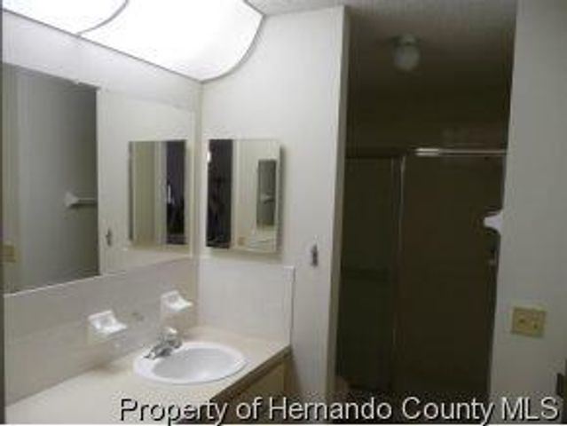 6482 River Run Boulevard, Weeki Wachee, FL 34607