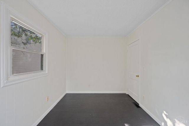 1914 Ashbrook Drive, Cincinnati, OH 45238