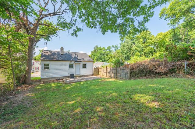 1914 Ashbrook Drive, Cincinnati, OH 45238