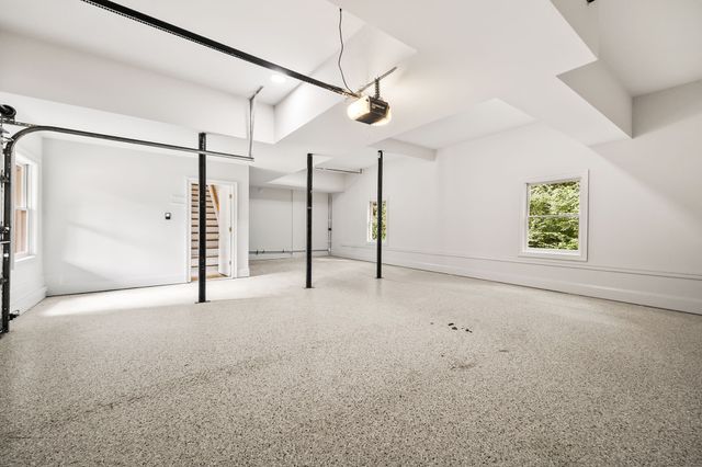 9316 Lake Shore Dr, Brentwood, TN 37027