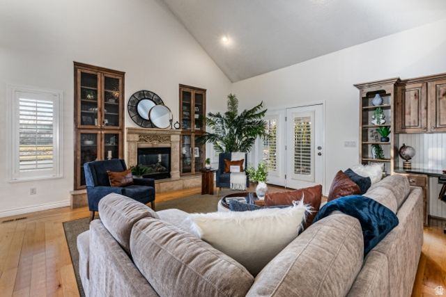 4536 W SILENT RAIN DR, South Jordan, UT 84009