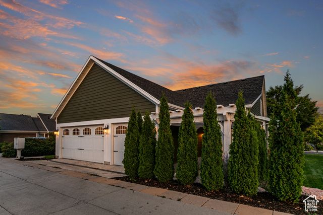 4536 W SILENT RAIN DR, South Jordan, UT 84009