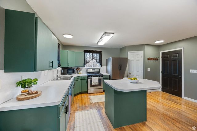 3656 W 1800 N, West Point, UT 84015