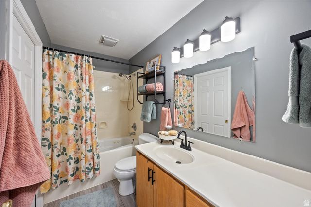 3656 W 1800 N, West Point, UT 84015