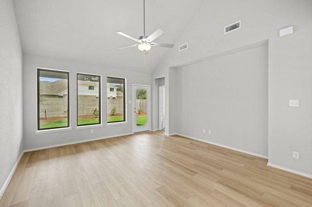 9385 Cordial Circle, Montgomery, TX 77316