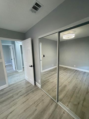 378 NW 2nd Way, Deerfield Beach, FL 33441