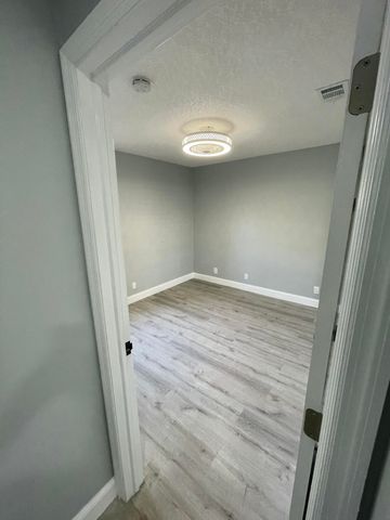 378 NW 2nd Way, Deerfield Beach, FL 33441