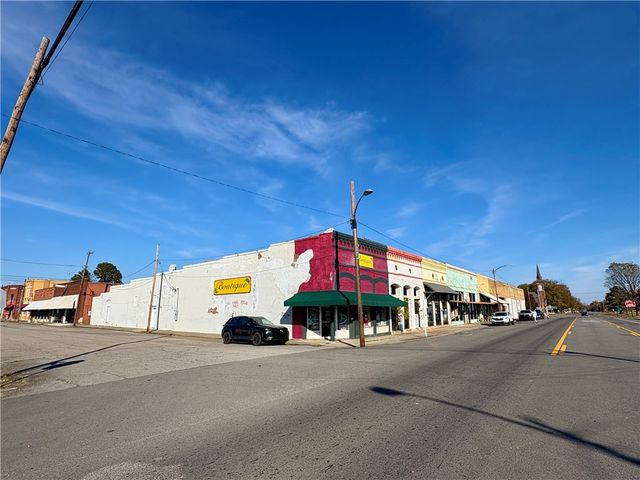 201 E Main Street, Atkins, AR 72823