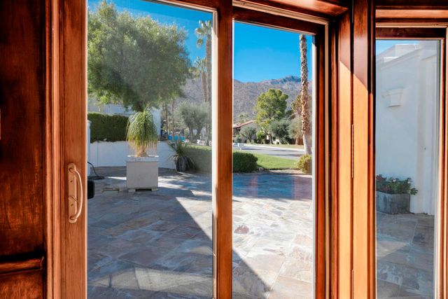 489 E San Jose Road, Palm Springs, CA 92264